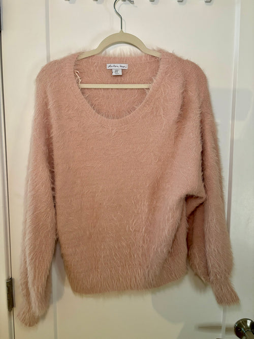 London Kaye Medium Cozy Fuzzy Scoop Neck Sweater in Blush