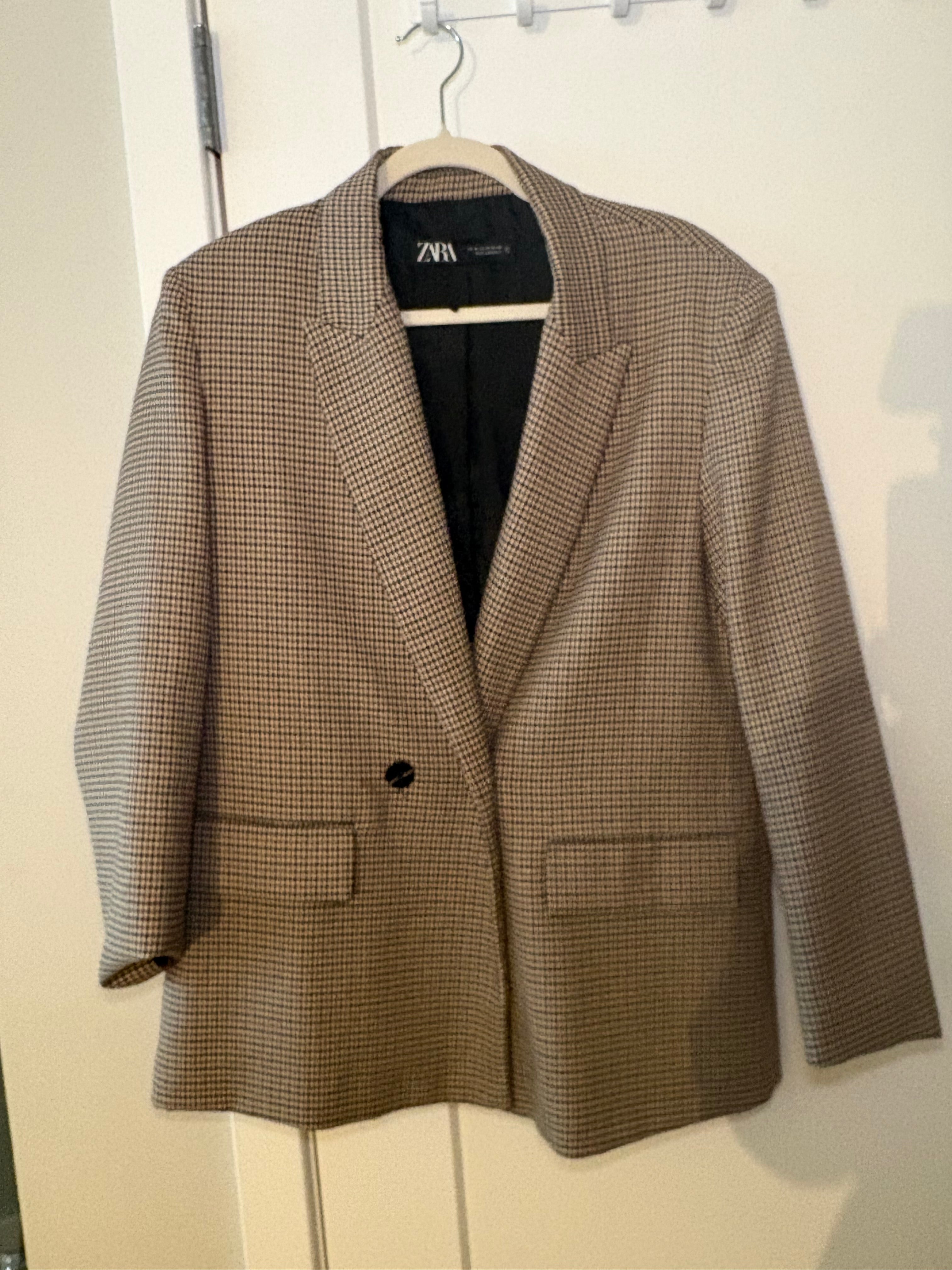 Zara Women Plaid Blazer Size Medium